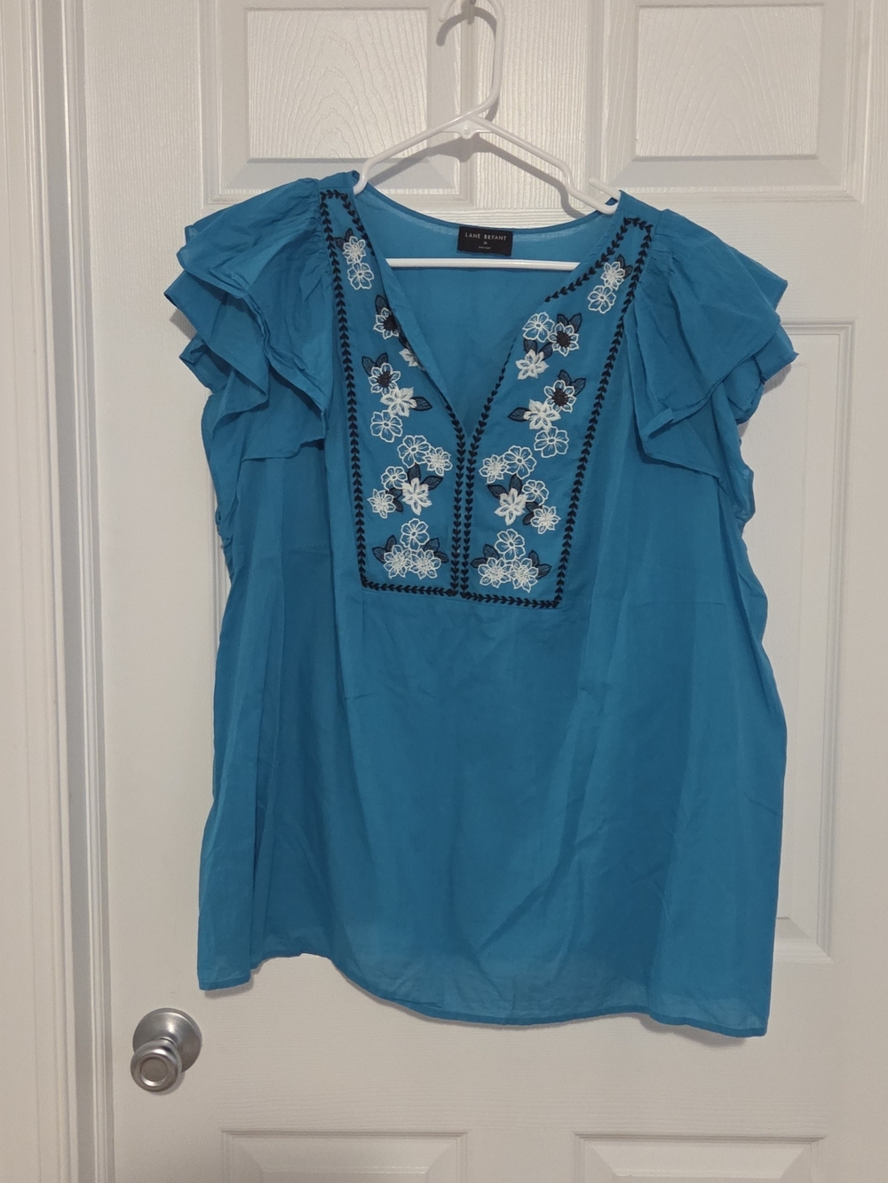 Lane Bryant Teal Embroidered V-Neck Flutter Sleeve Tank